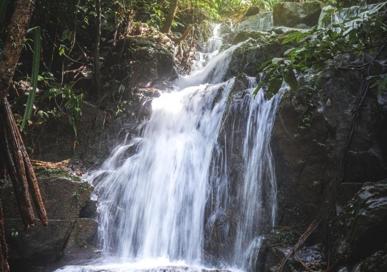 Hilltop Wellness Resort Kathu Esterno foto