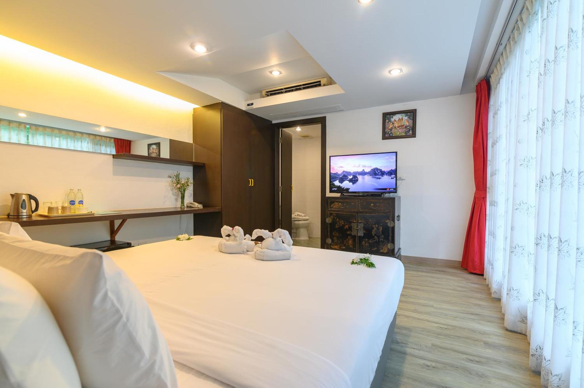 Hilltop Wellness Resort Kathu Esterno foto